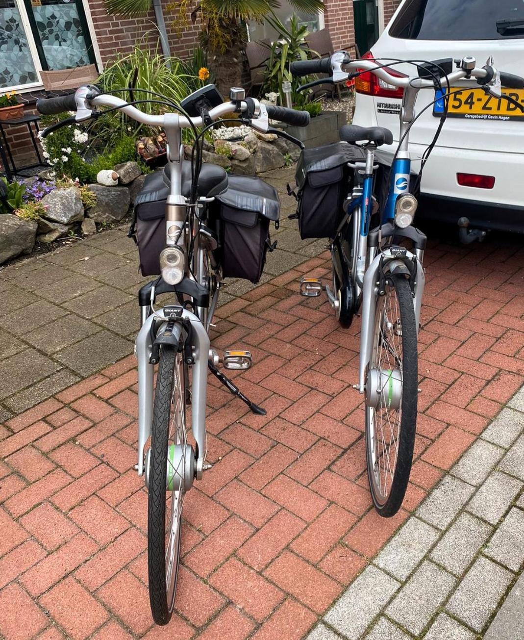 Aan De Dijk Gasthof *